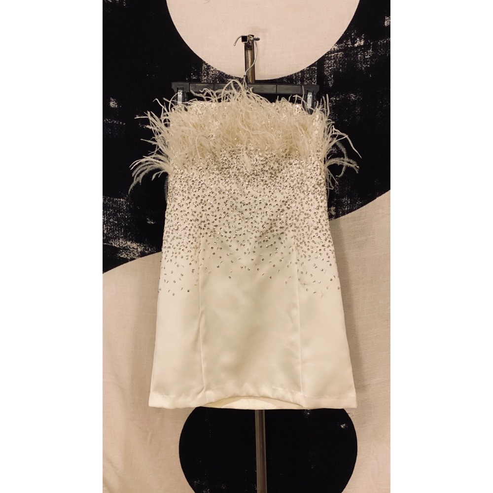 NBD SM “Gracy” White&Silver Embellished Mini Dress